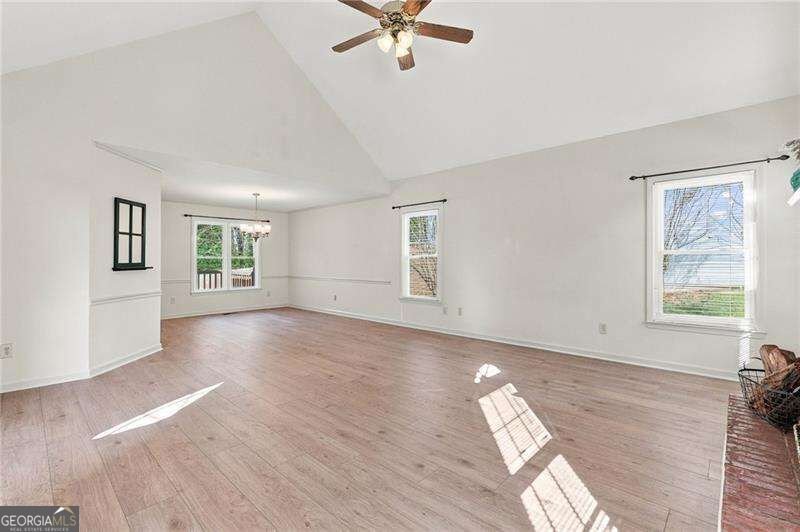 604 Spring Ridge Drive Kennesaw - Photo 8