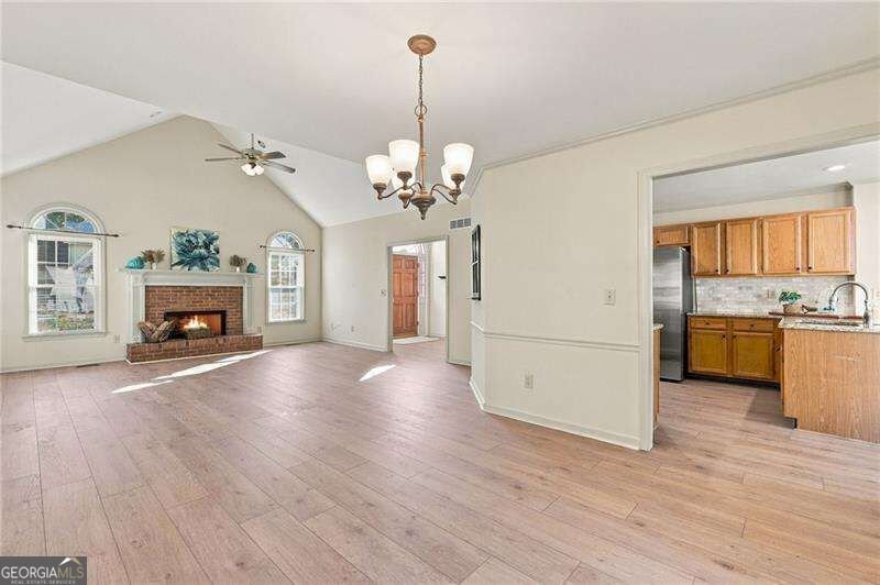 604 Spring Ridge Drive Kennesaw - Photo 9