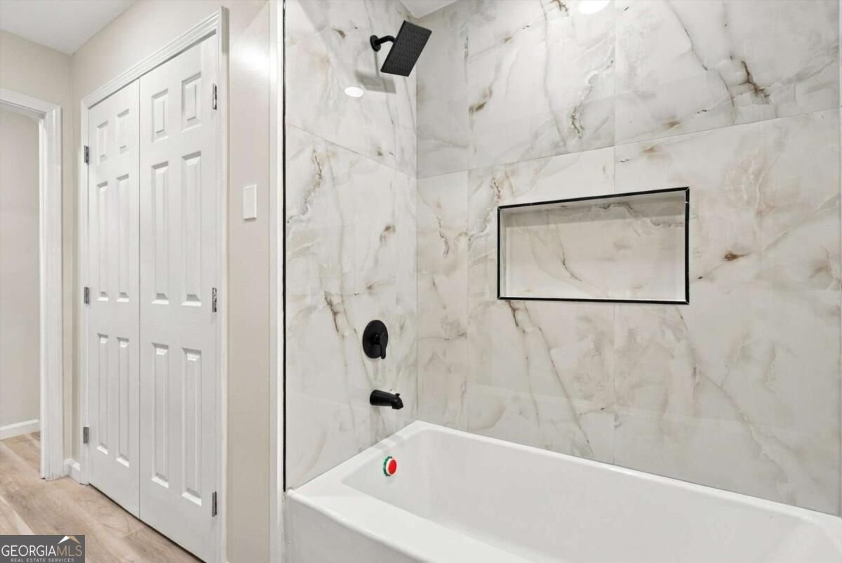 2283 Saratoga Drive Decatur - Photo 10