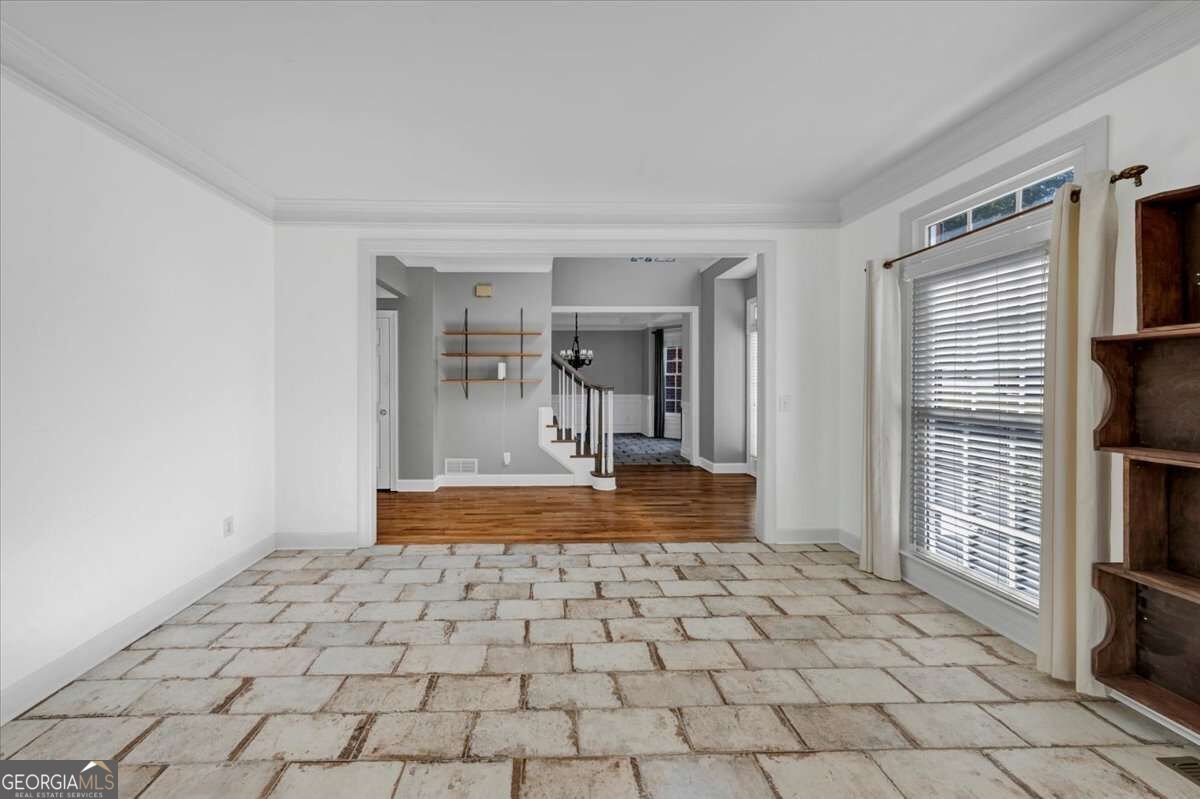 231 Jeffrey Drive Woodstock - Photo 10