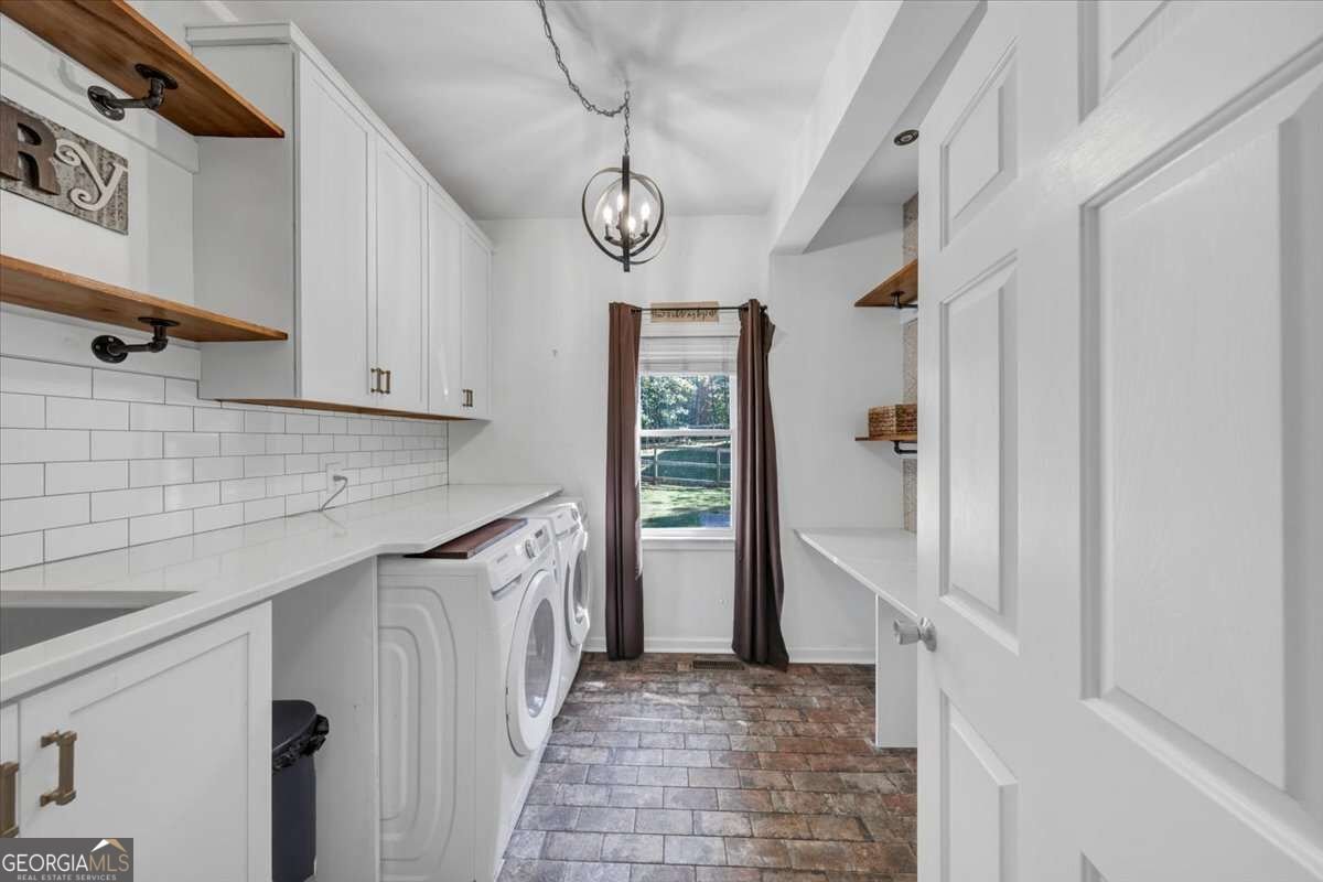 231 Jeffrey Drive Woodstock - Photo 12
