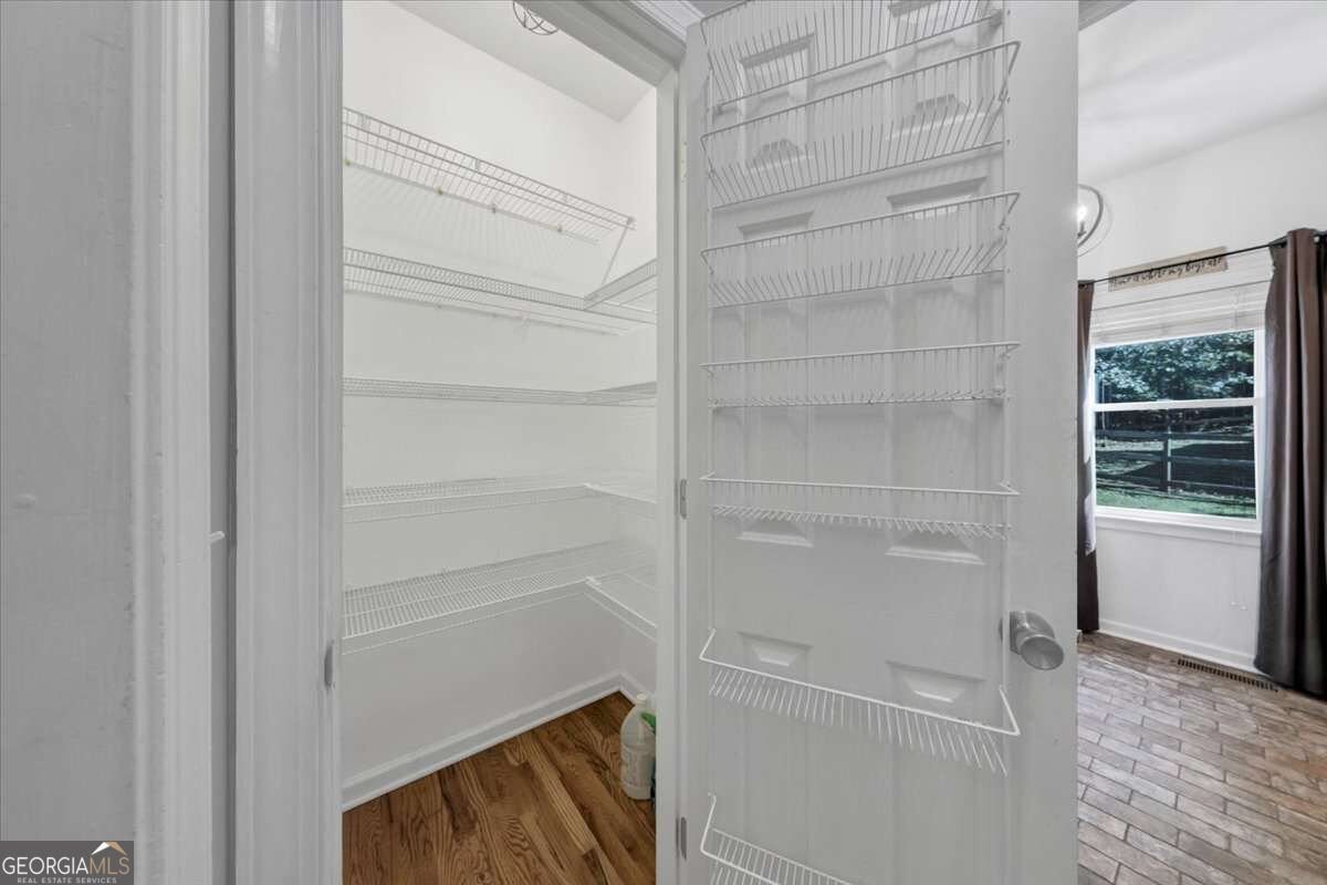 231 Jeffrey Drive Woodstock - Photo 15