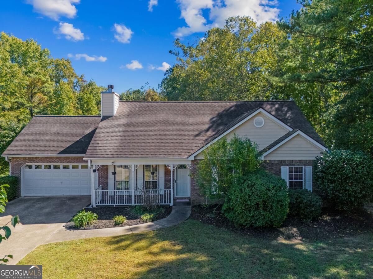 415 Waverly Point Drive Grayson - main photo