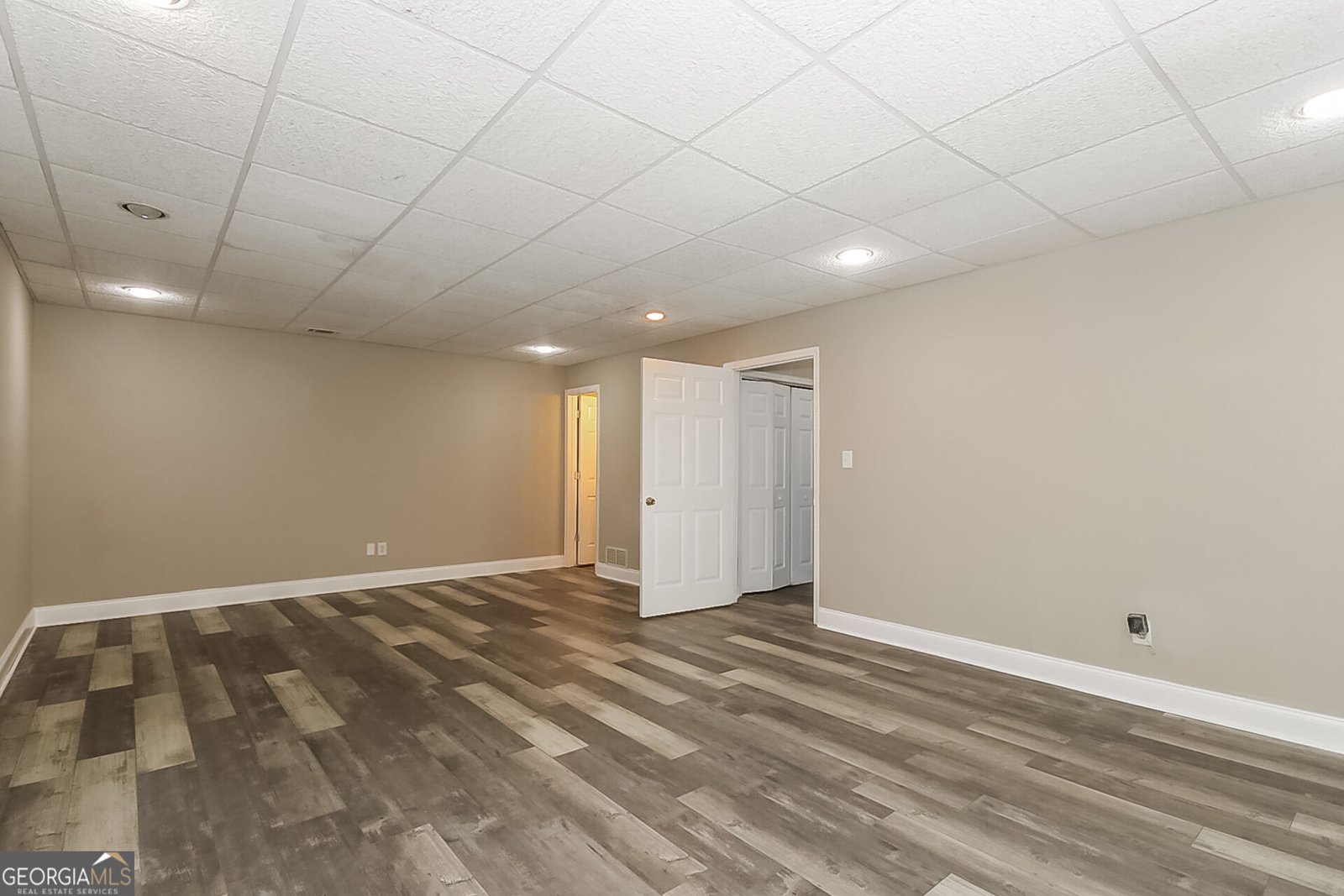 6410 Hillview Lane Douglasville - Photo 15