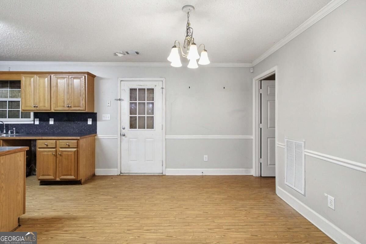 270 White Drive Stockbridge - Photo 7