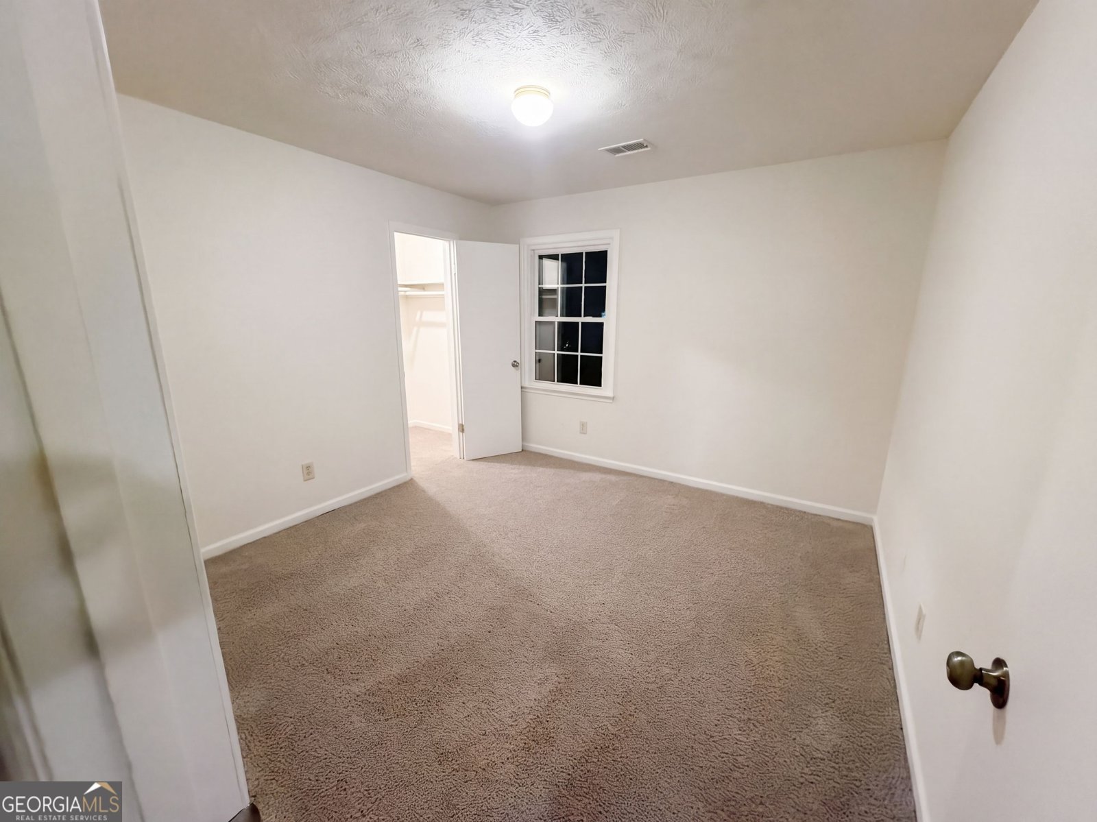 104 Hearthstone Drive Lagrange - Photo 11