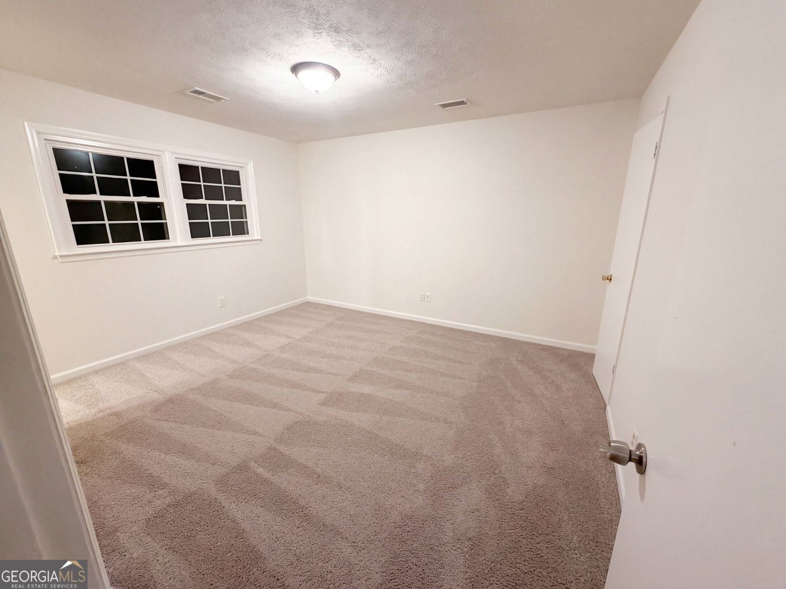 104 Hearthstone Drive Lagrange - Photo 8