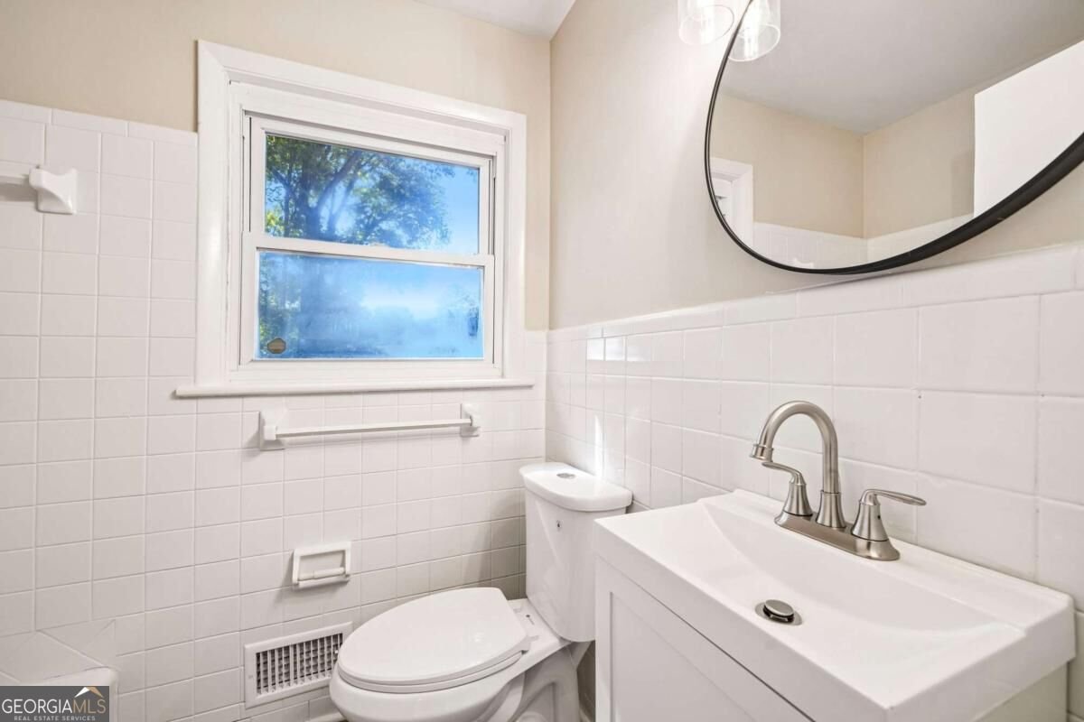 493 Shady Lane Forest Park - Photo 20