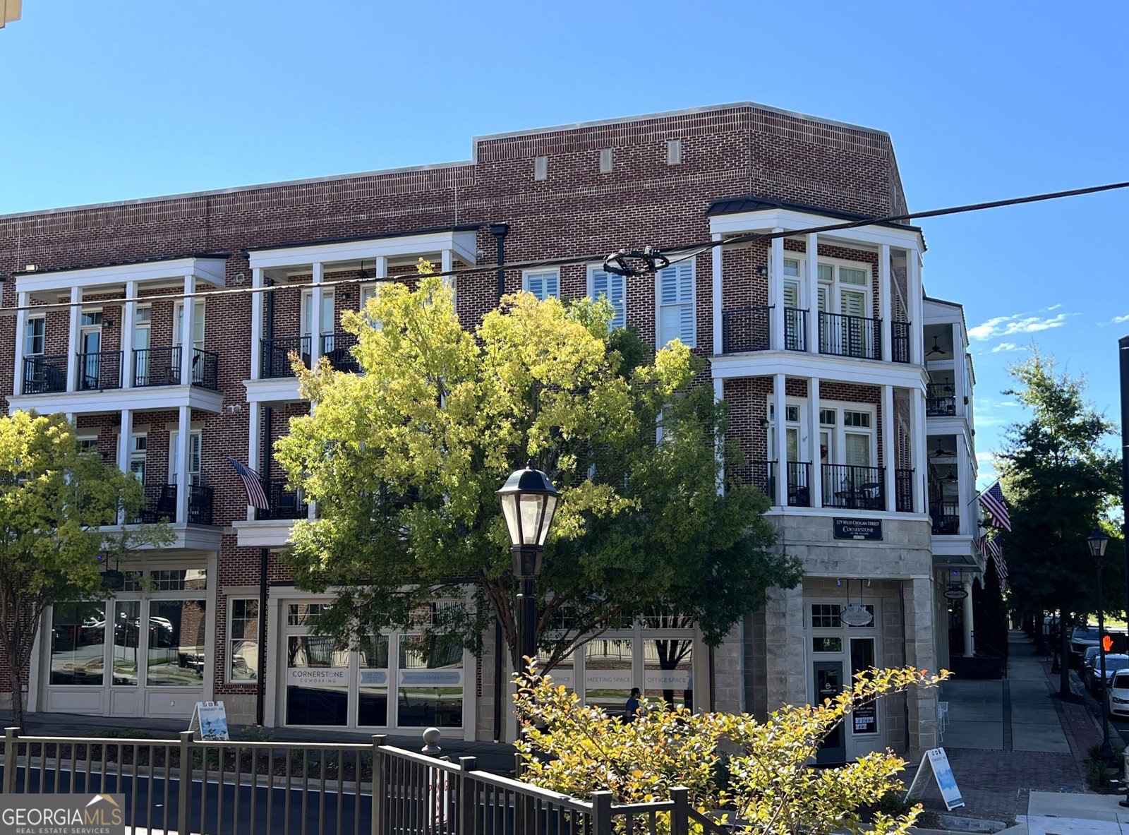 277 W Crogan Street Lawrenceville - main photo