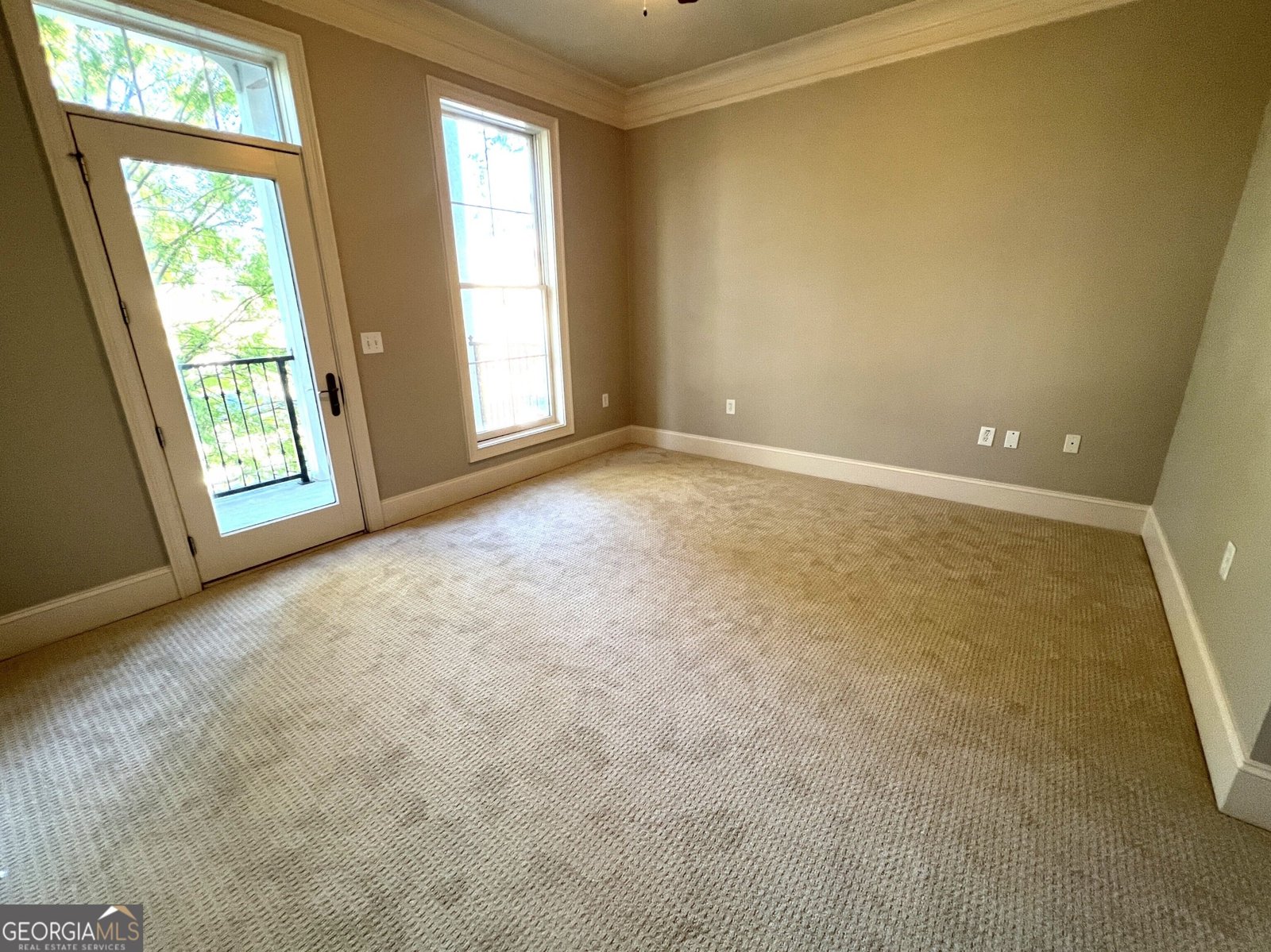 277 W Crogan Street Lawrenceville - Photo 10