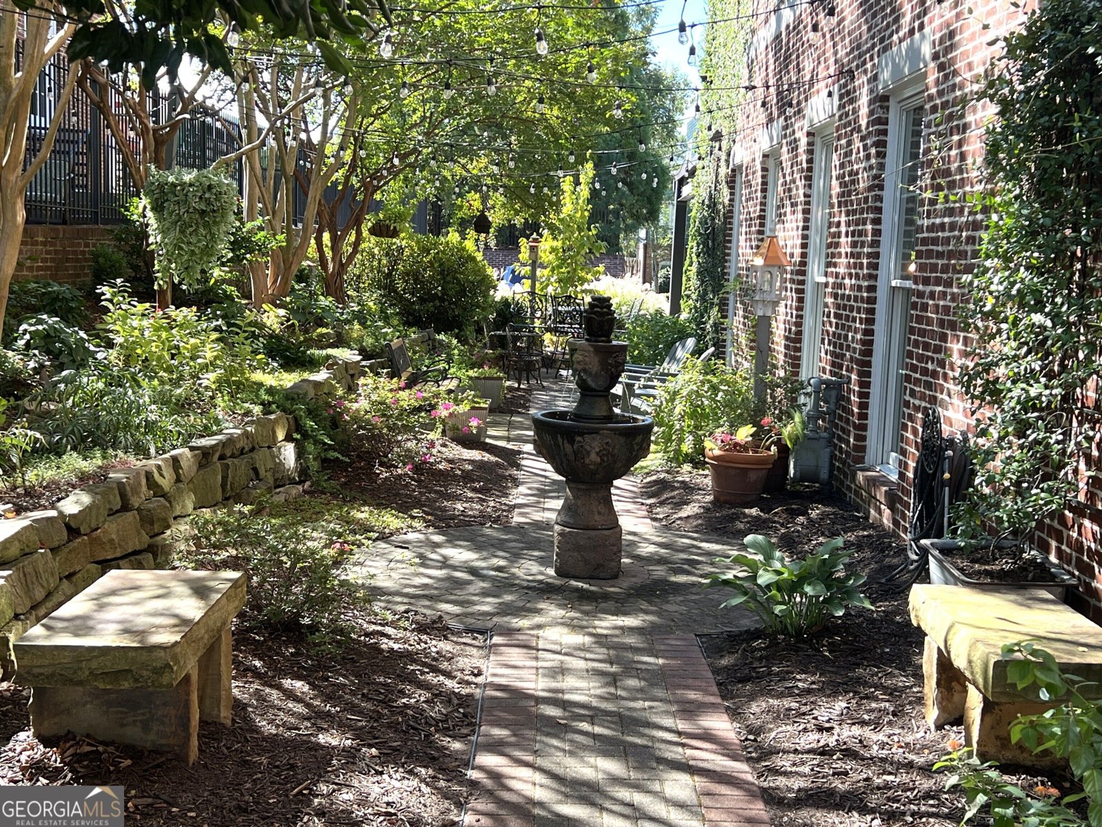 277 W Crogan Street Lawrenceville - Photo 25