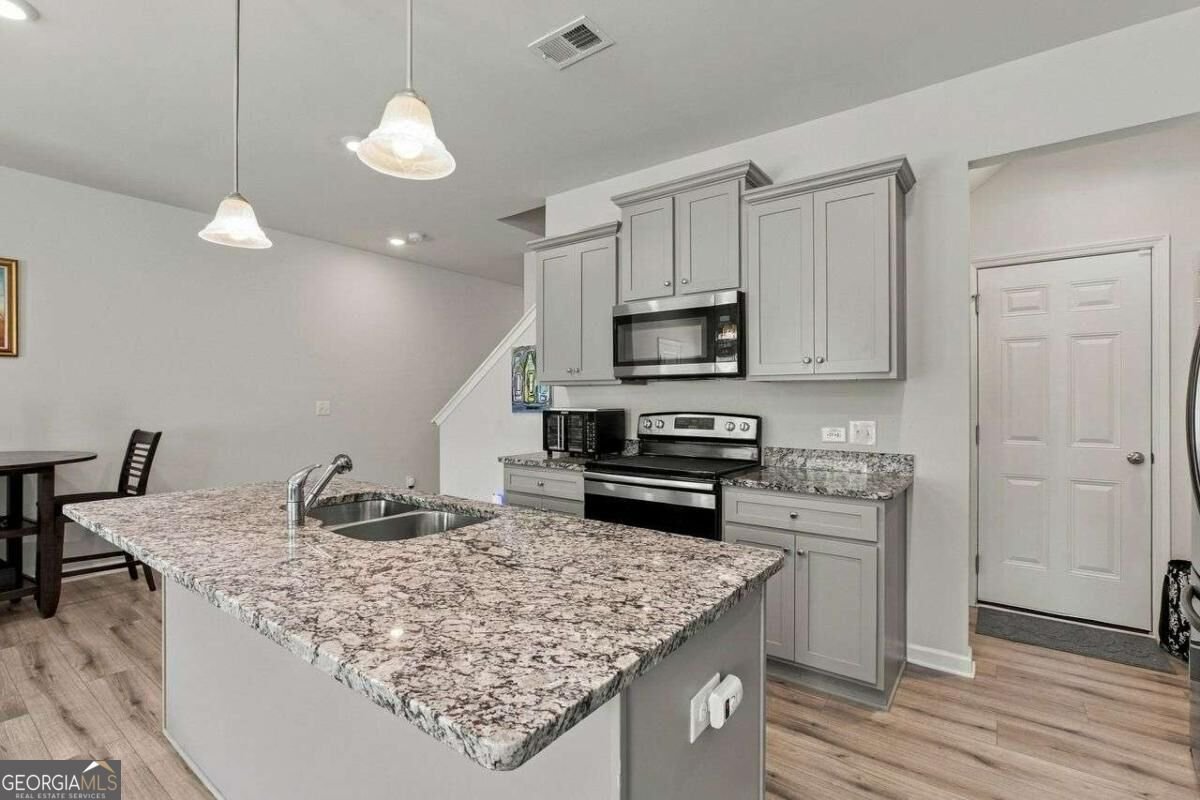 3686 Abbey Way Gainesville - Photo 12