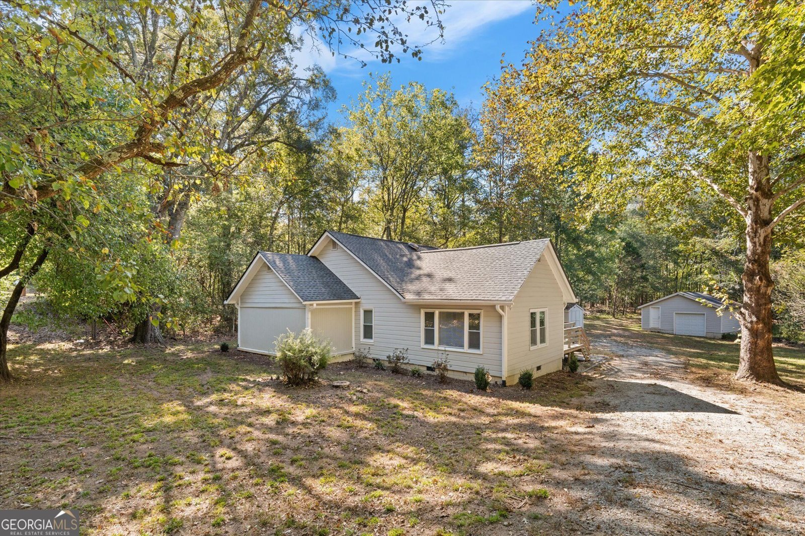 8083 Highway 166 Douglasville - main photo