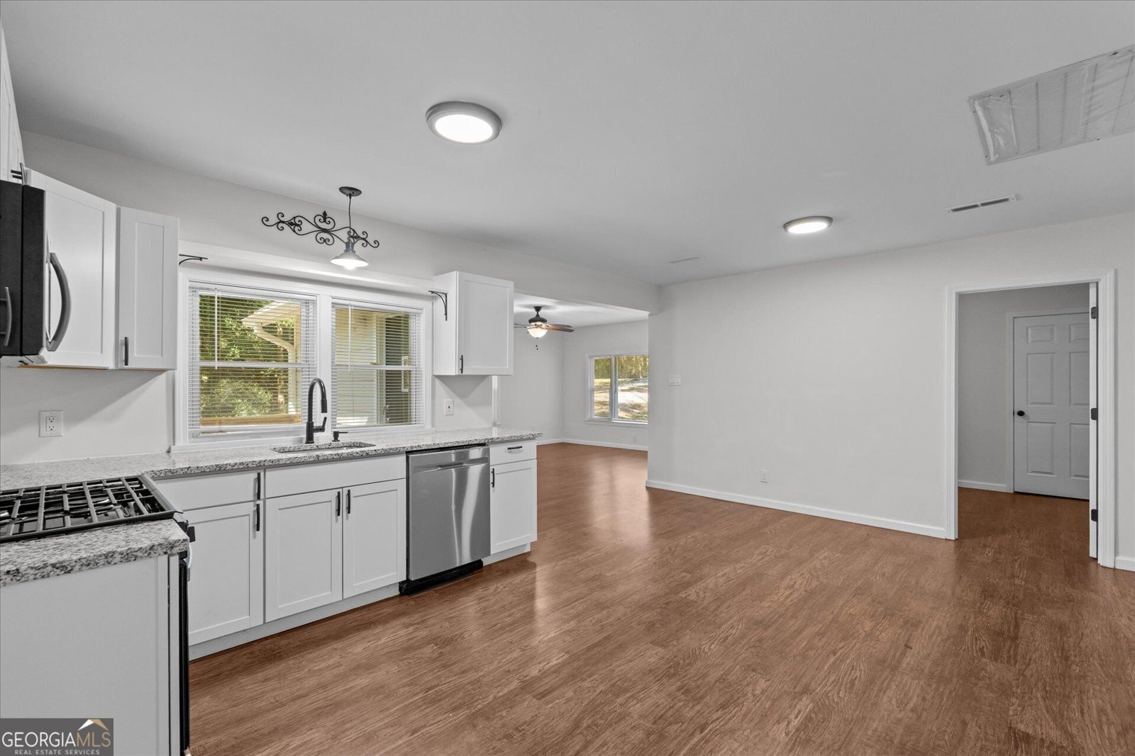 8083 Highway 166 Douglasville - Photo 9
