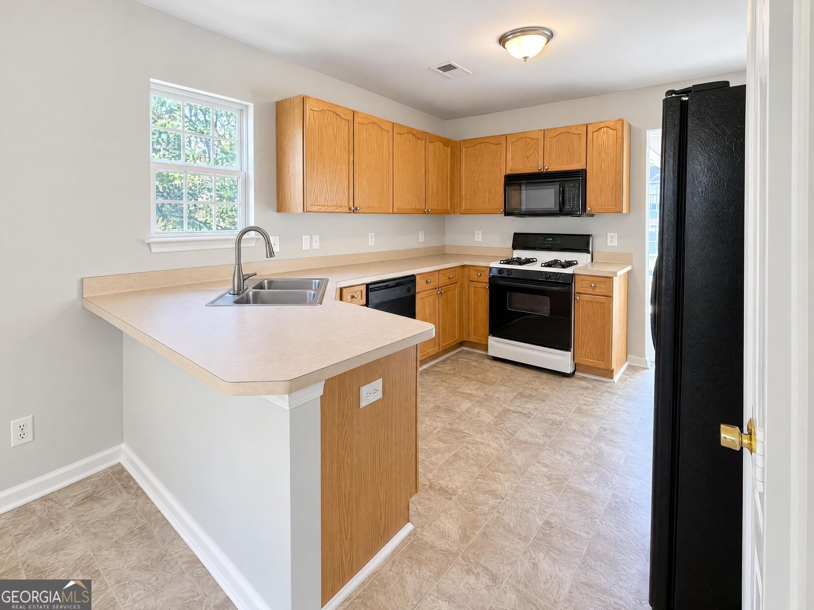 1041 Topaz Lane Lithia Springs - Photo 6