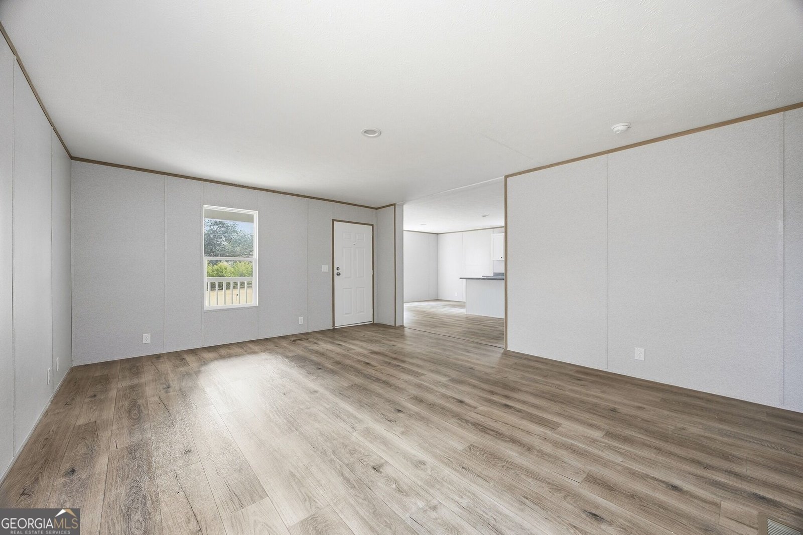 553 Cannafax Road Barnesville - Photo 13