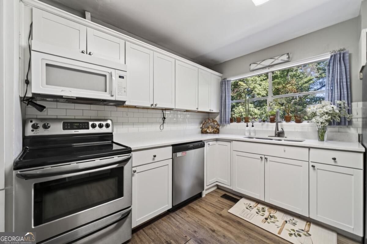 401 College Circle Athens - Photo 15