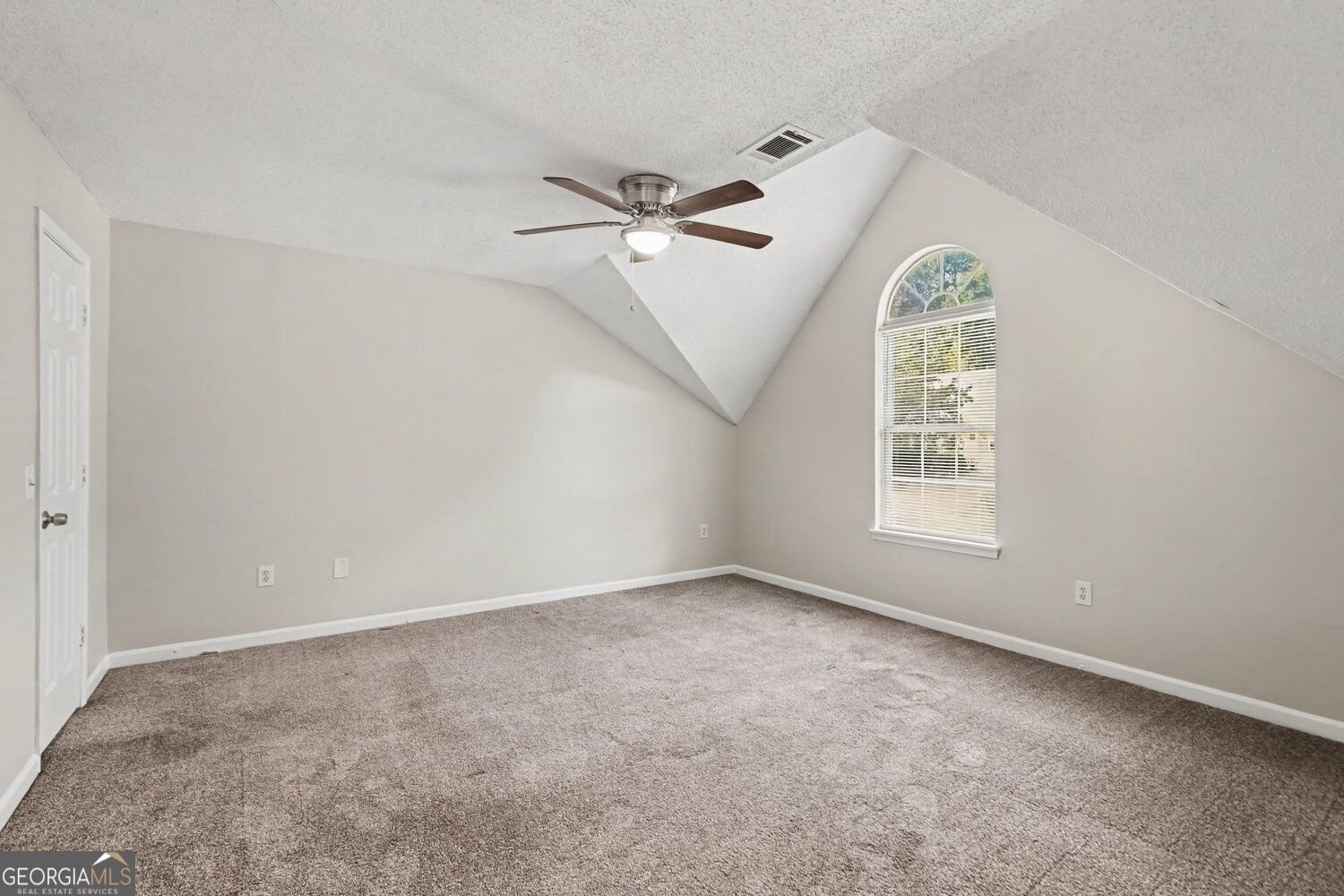 7077 Stonecreek Drive Douglasville - Photo 9