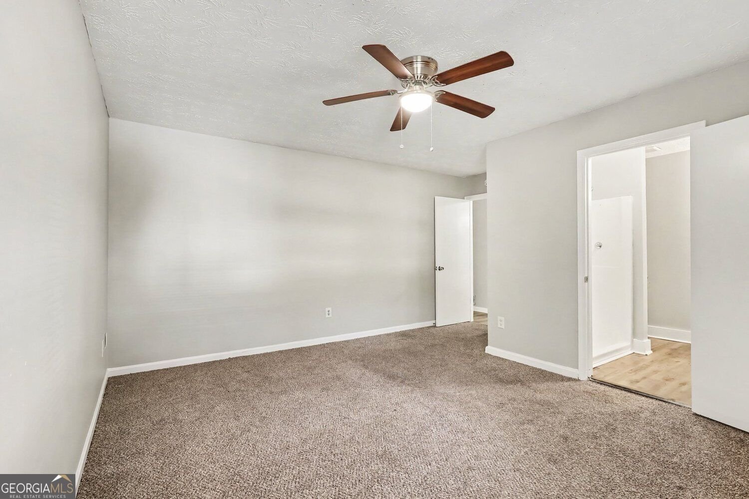 526 Knollwood Drive Stockbridge - Photo 13