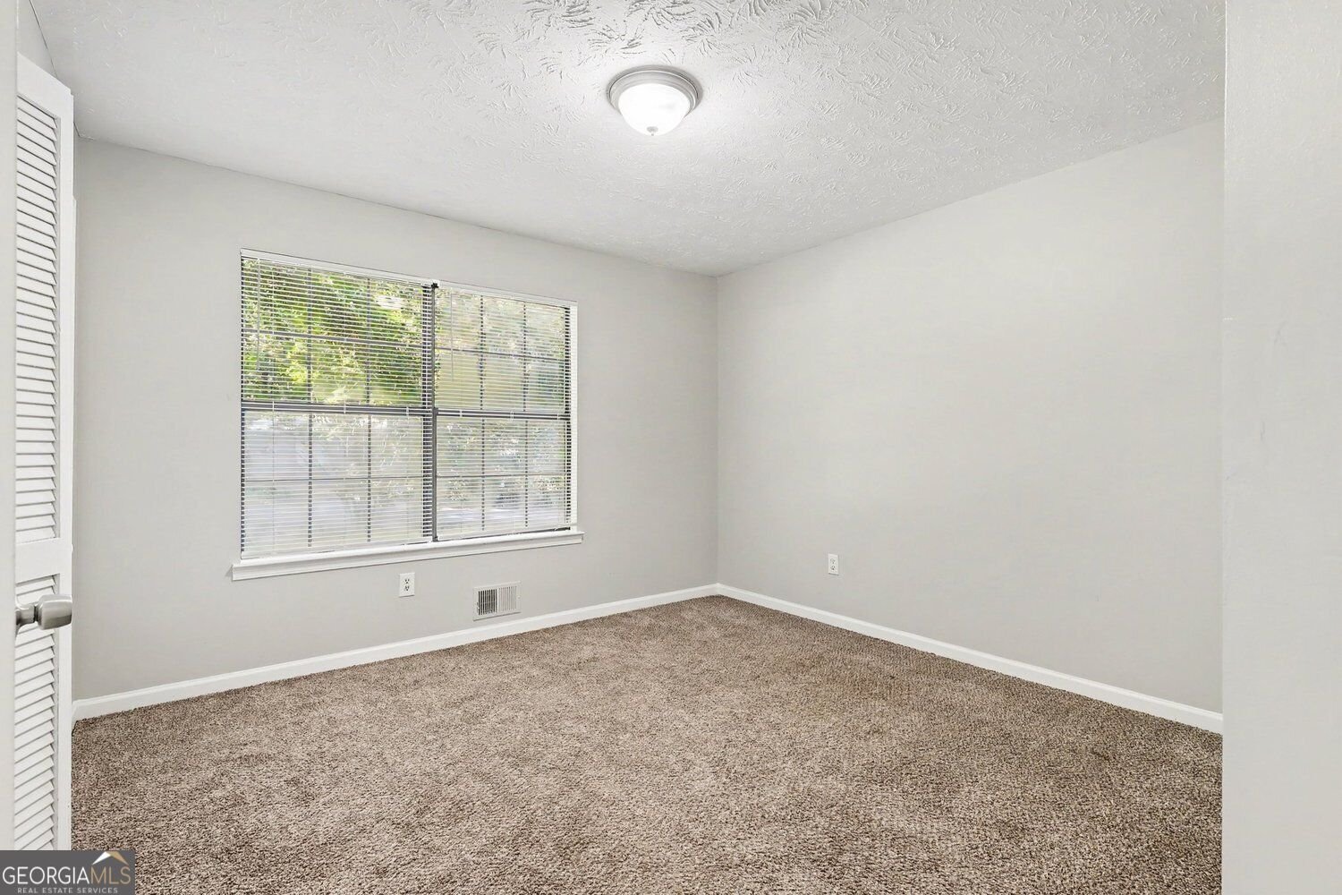 526 Knollwood Drive Stockbridge - Photo 14
