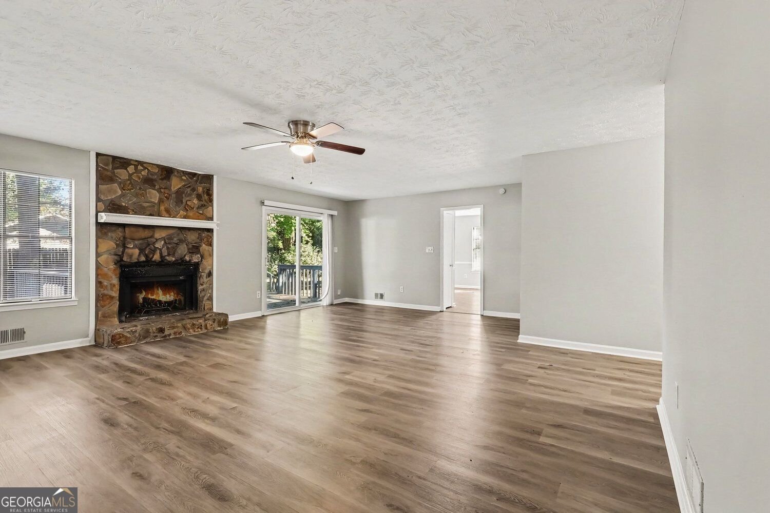 526 Knollwood Drive Stockbridge - Photo 6