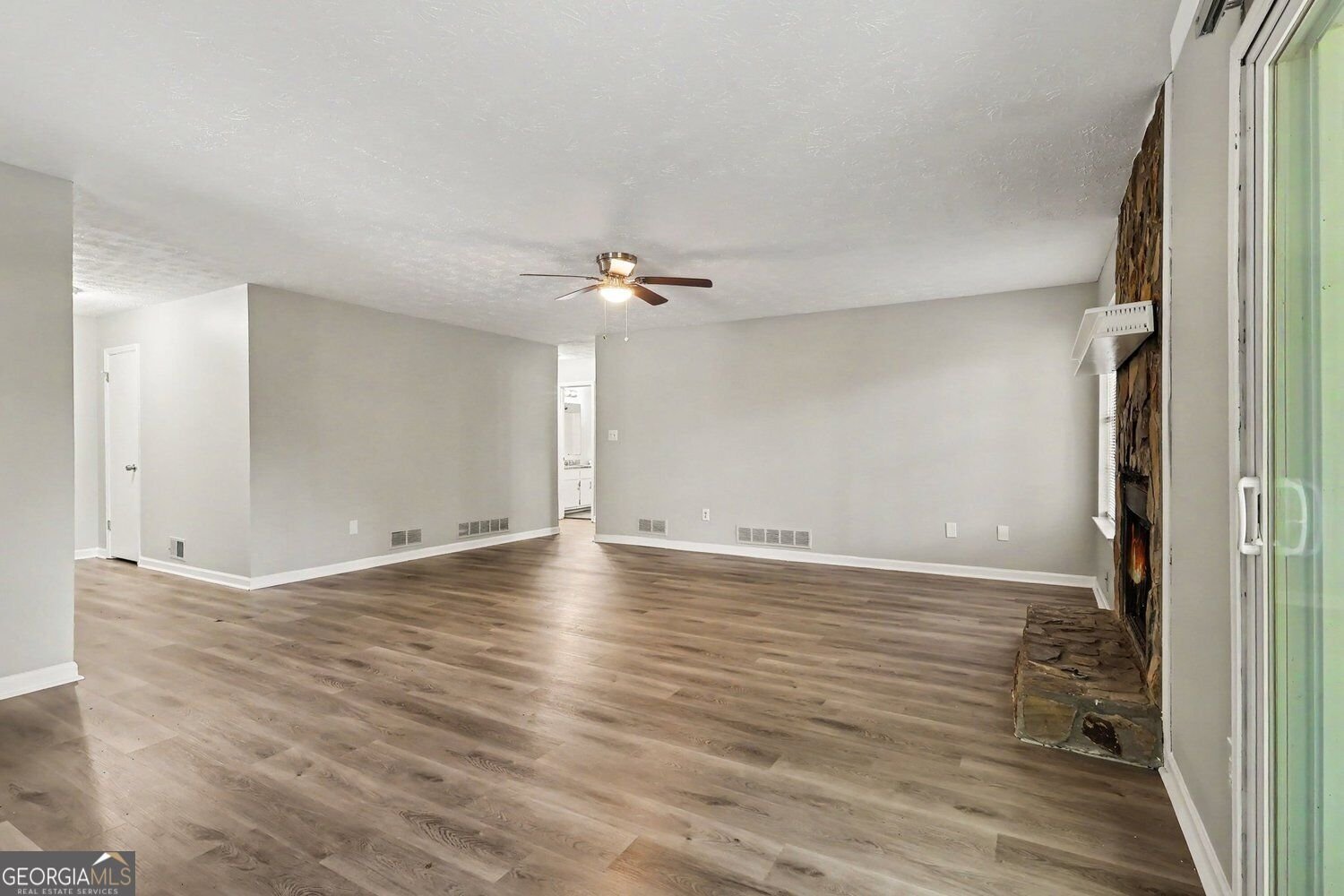 526 Knollwood Drive Stockbridge - Photo 7
