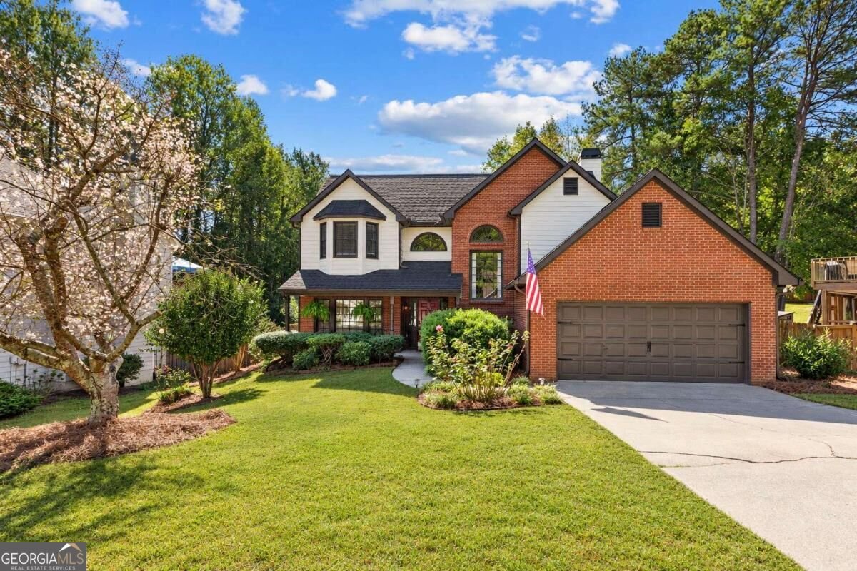 7035 Surrey Drive Woodstock - main photo