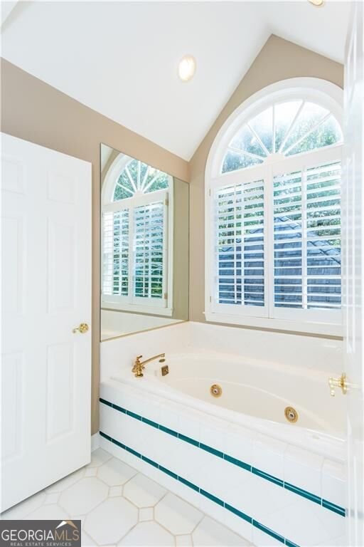 12180 King Circle Milton - Photo 32