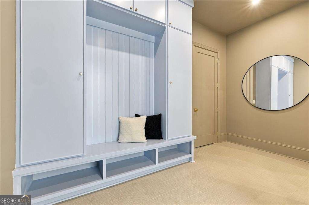 5960 Kayron Drive Sandy Springs - Photo 35