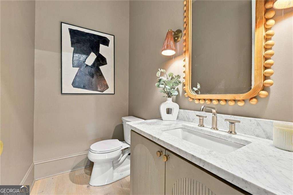 5960 Kayron Drive Sandy Springs - Photo 36