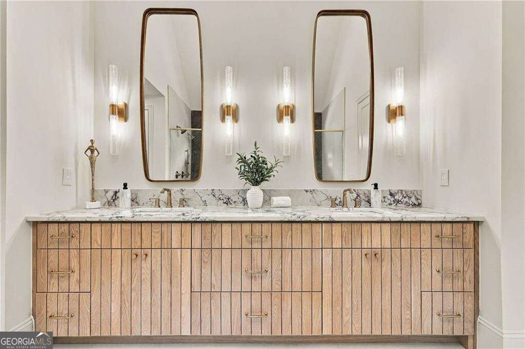 5960 Kayron Drive Sandy Springs - Photo 46