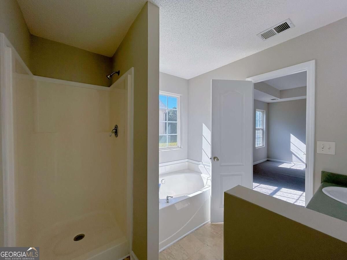 312 Willow Way Griffin - Photo 14