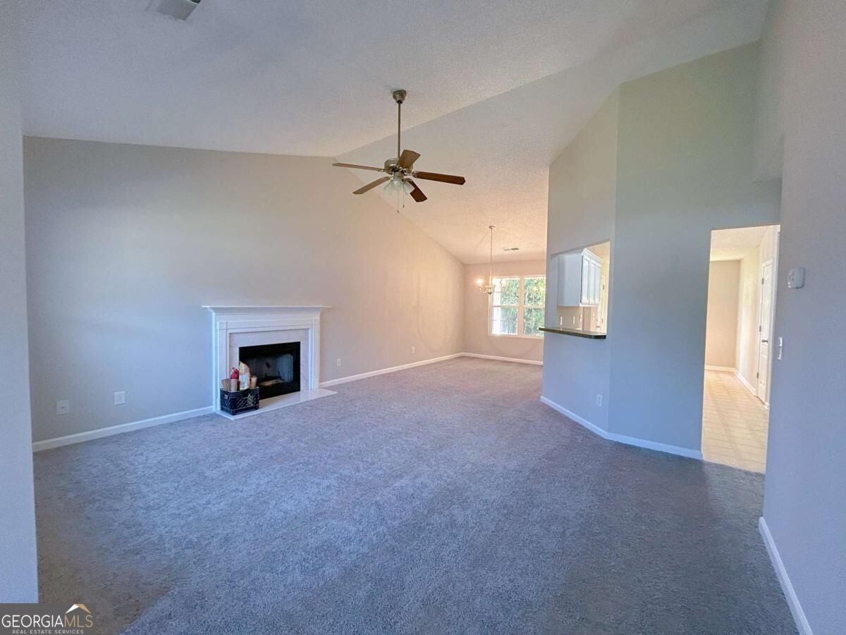 312 Willow Way Griffin - Photo 6