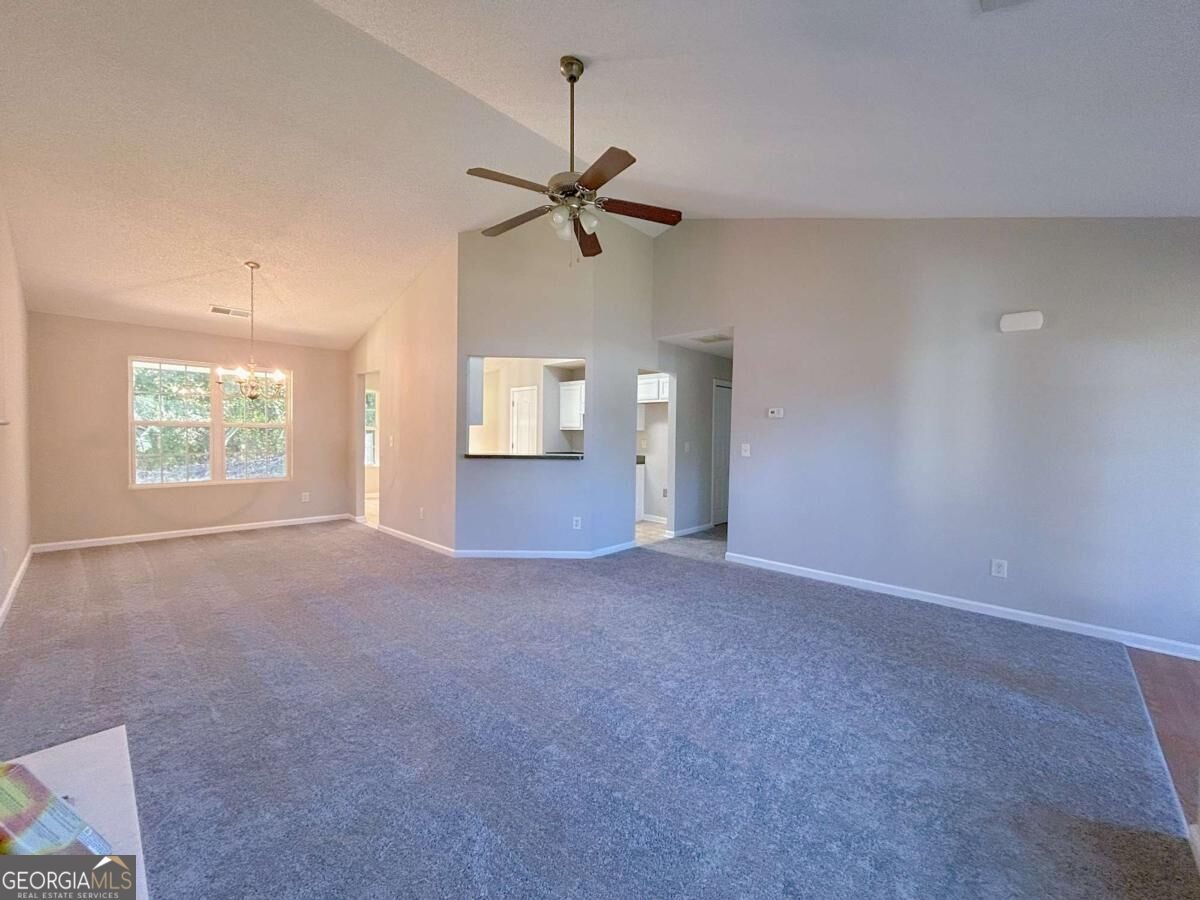 312 Willow Way Griffin - Photo 7