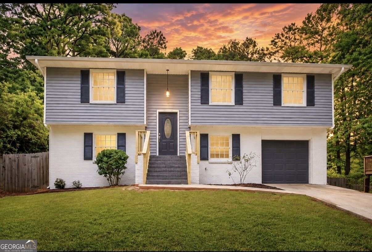 657 Overlook Court Jonesboro - main photo