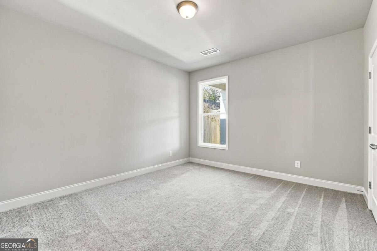 8935 Claude Martin Drive Gainesville - Photo 13