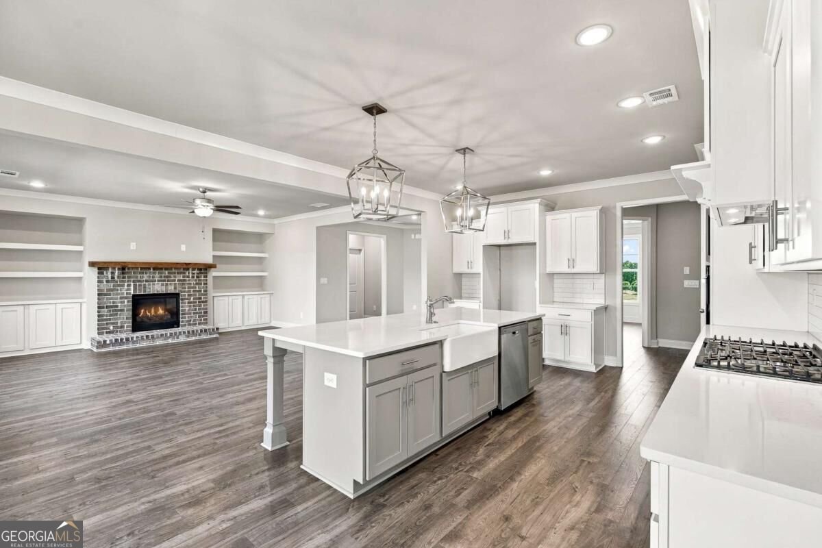 8935 Claude Martin Drive Gainesville - Photo 7