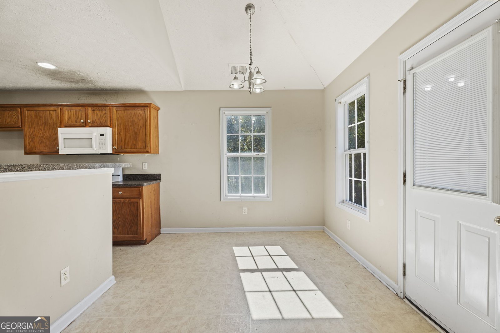 152 Steven Meadows Trail Douglasville - Photo 14