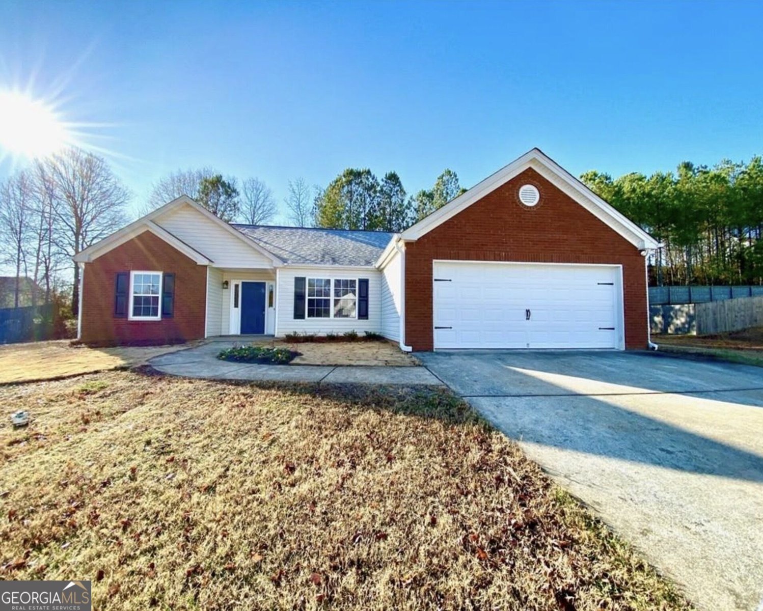 39 Glenmaura Way Cartersville - main photo