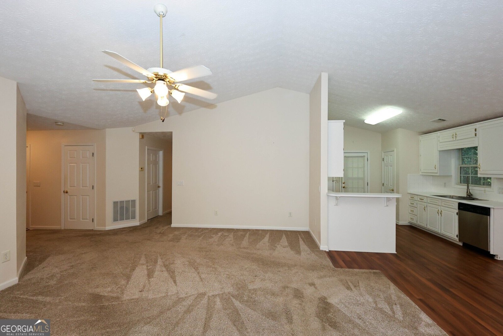 745 Jacoby Drive Loganville - Photo 14