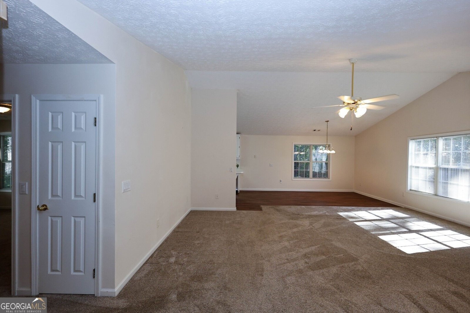 745 Jacoby Drive Loganville - Photo 7