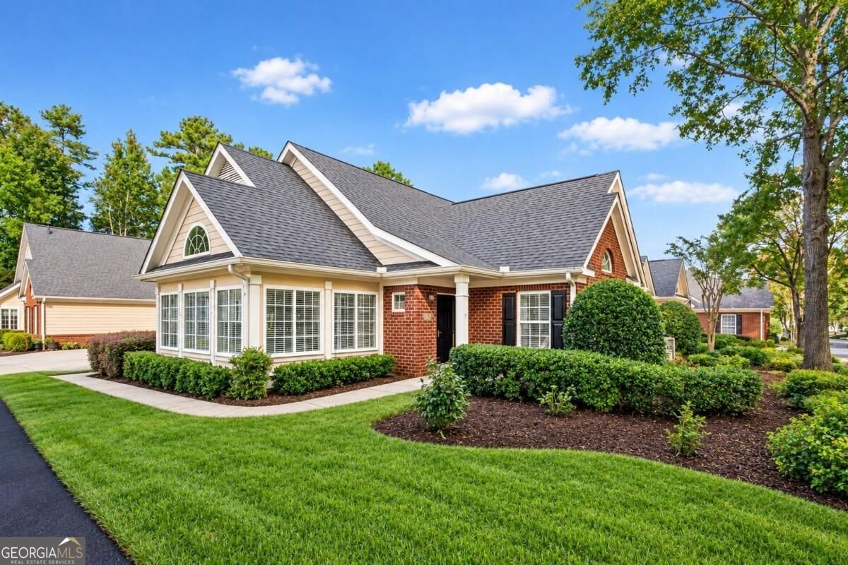 1404 Village Lane Roswell - main photo
