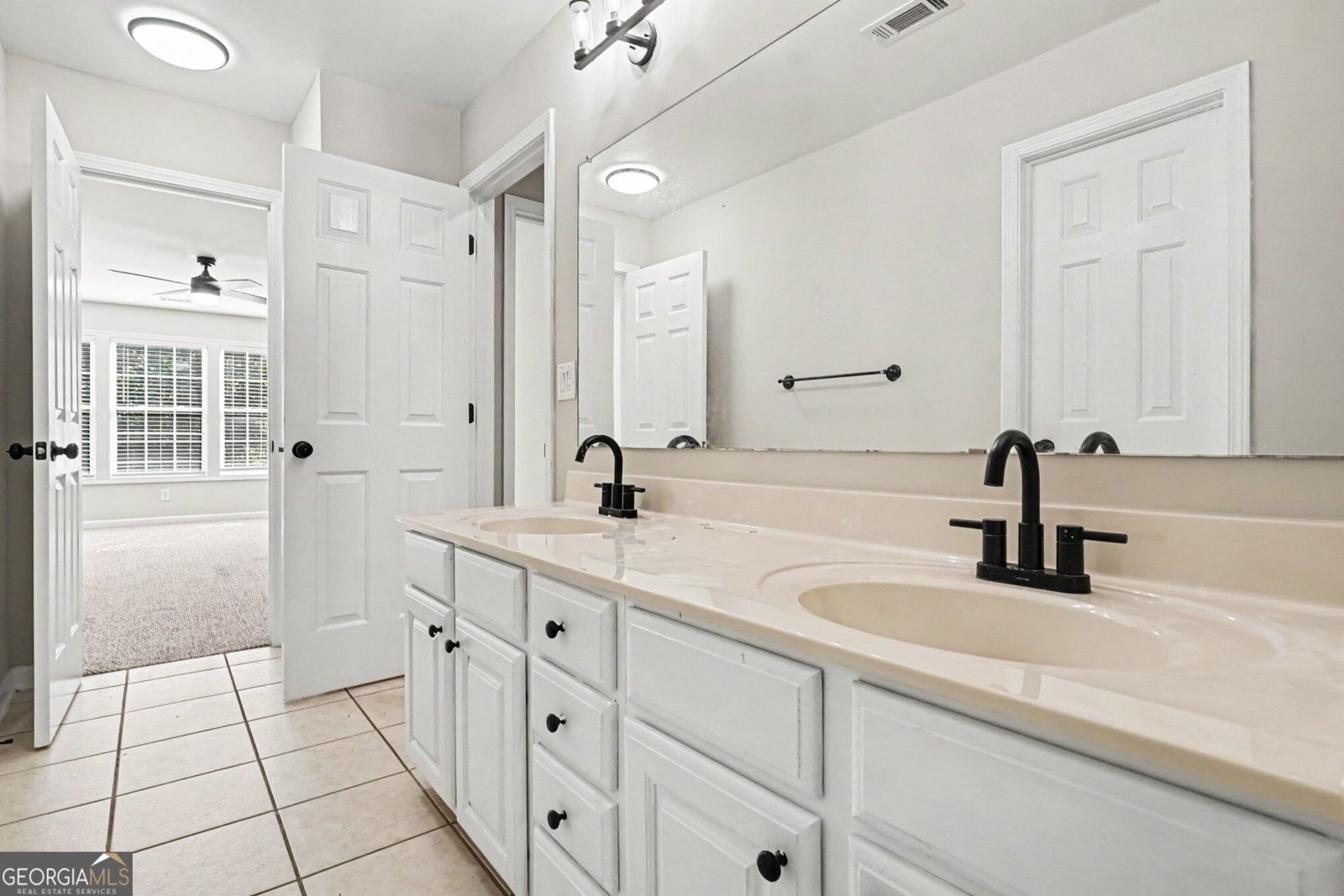 2307 SE Blackburn Pass Conyers - Photo 21