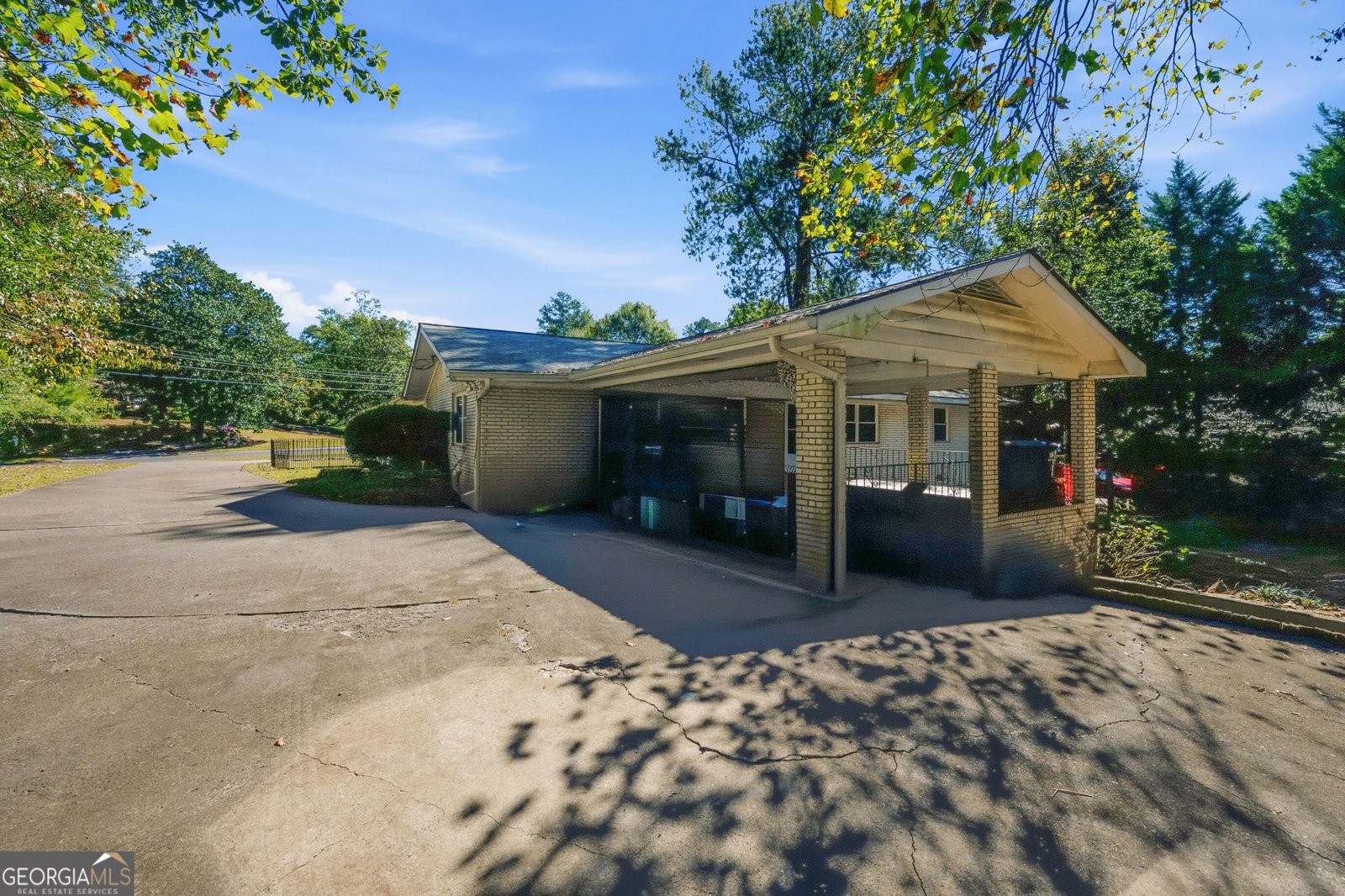 9810 La View Circle Roswell - Photo 27