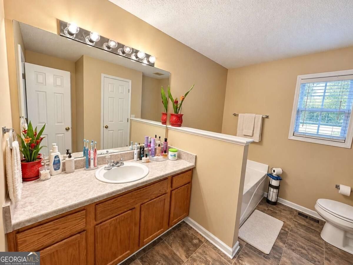 178 Pebblebrook Way Temple - Photo 8