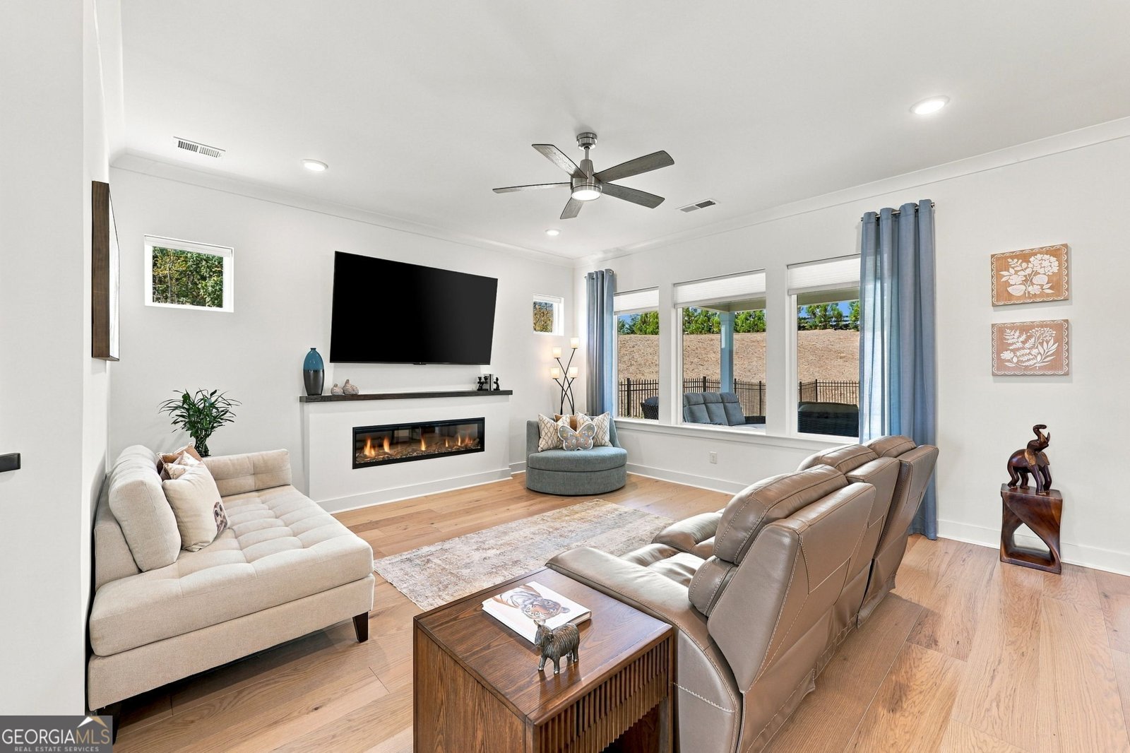 6805 Bungalow Road Flowery Branch - Photo 13