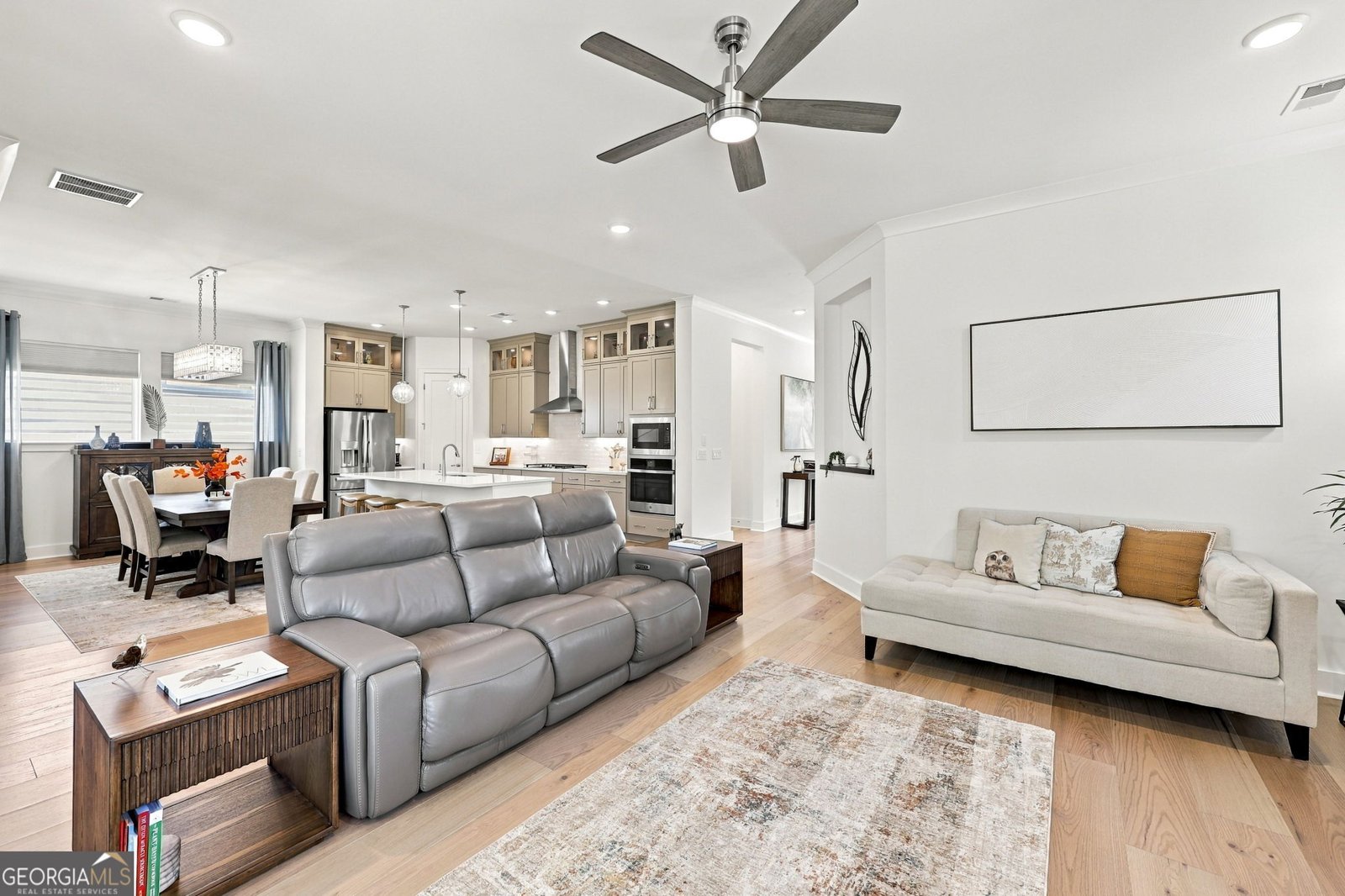 6805 Bungalow Road Flowery Branch - Photo 15