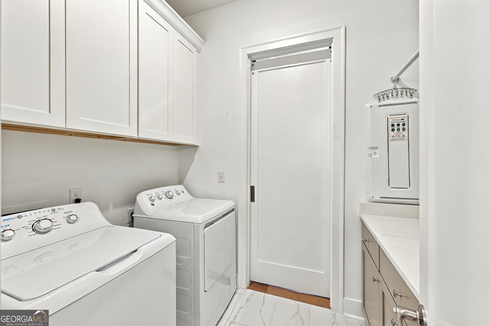 6805 Bungalow Road Flowery Branch - Photo 32