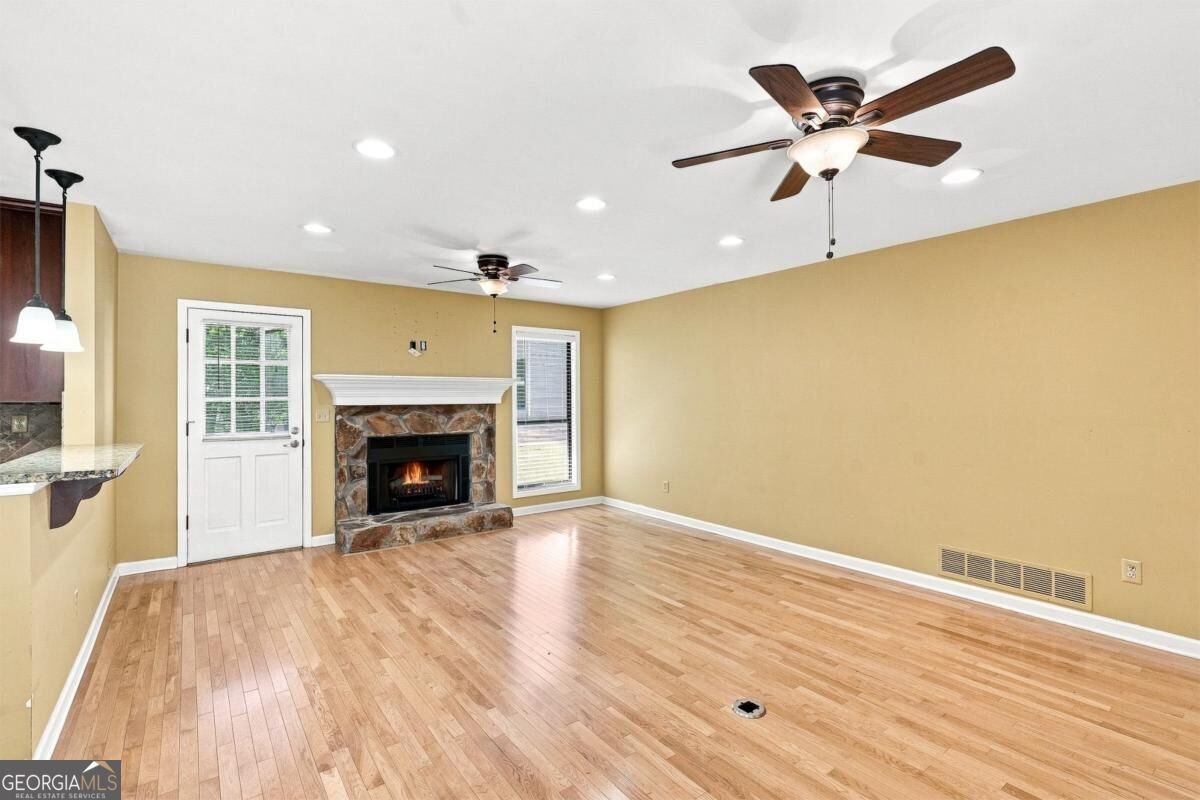 4049 Tutwren Court Marietta - Photo 11