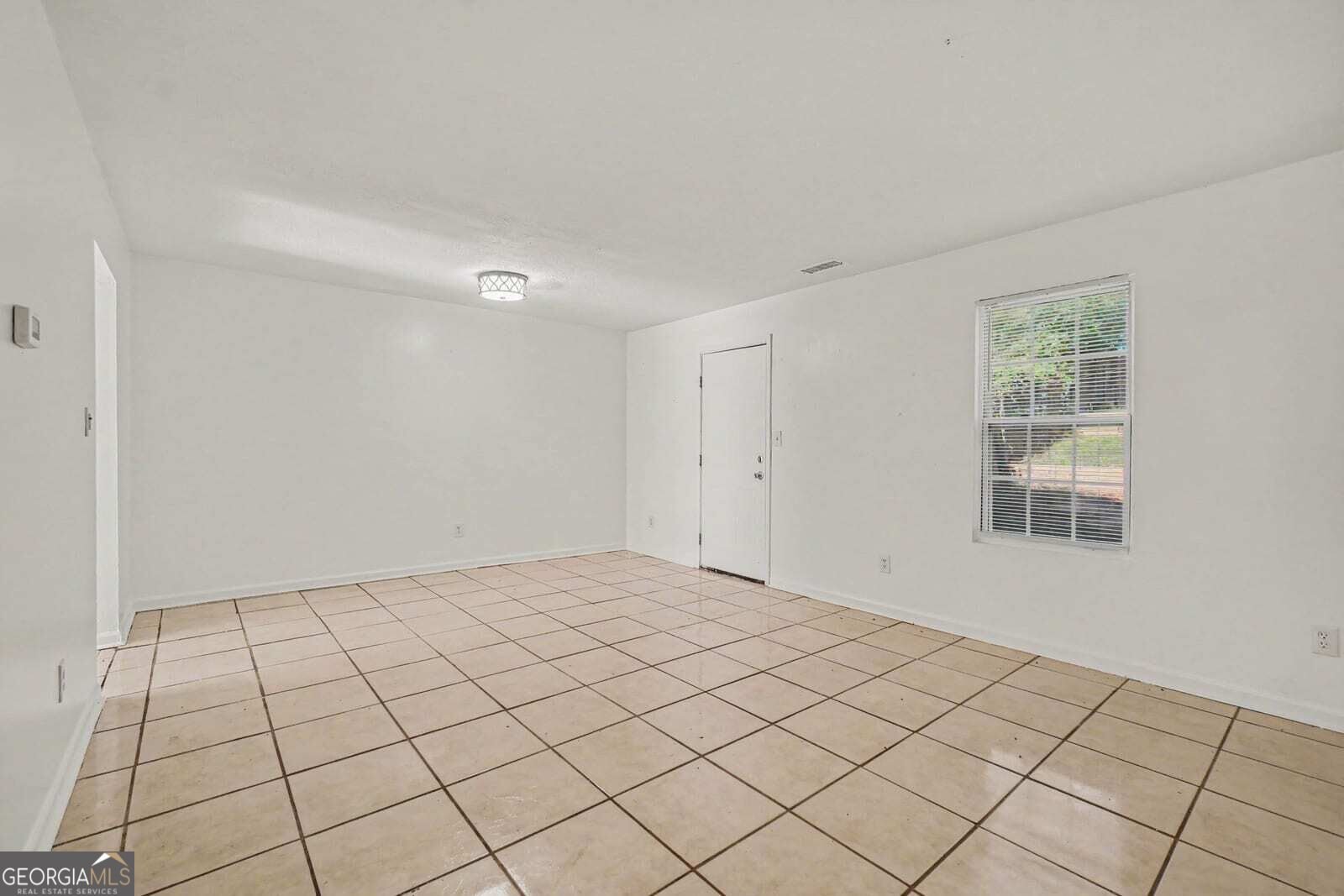 8536 Westchester Drive Douglasville - Photo 12